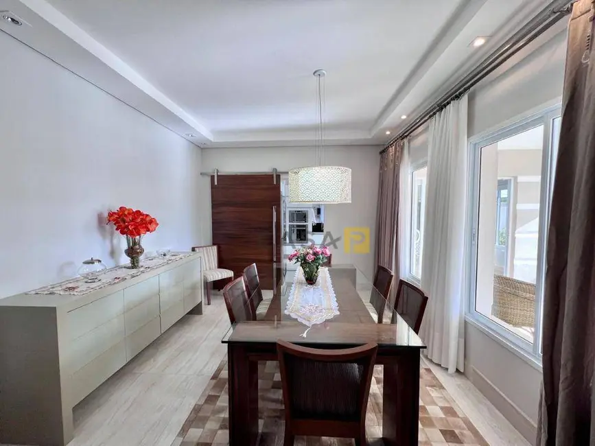 Foto 5 de Casa com 3 quartos à venda, 1000m2 em Residencial Vale das Nogueiras, Americana - SP