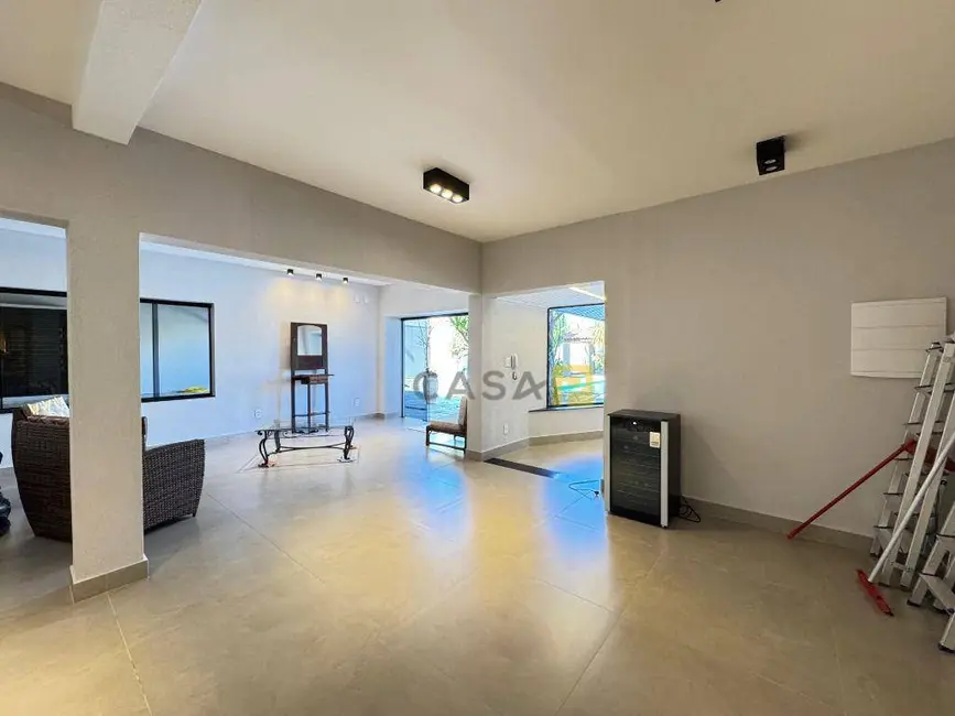 Foto 8 de Casa de Condomínio com 3 quartos à venda, 1000m2 em Portal dos Nobres, Americana - SP