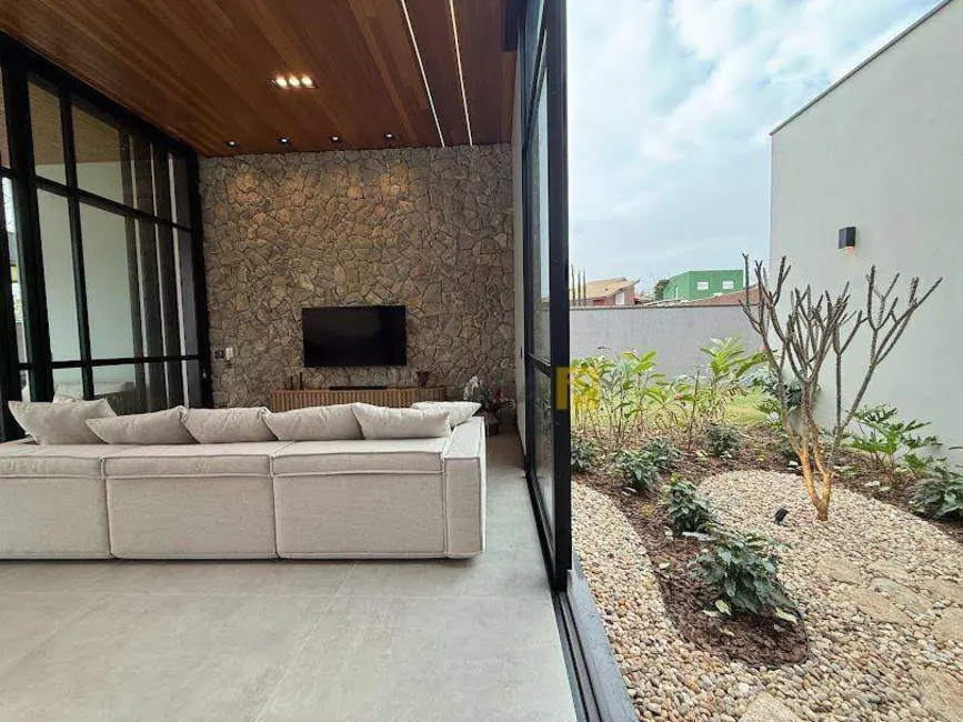 Foto 5 de Casa de Condomínio com 3 quartos à venda, 1000m2 em Recanto da Fazenda, Nova Odessa - SP