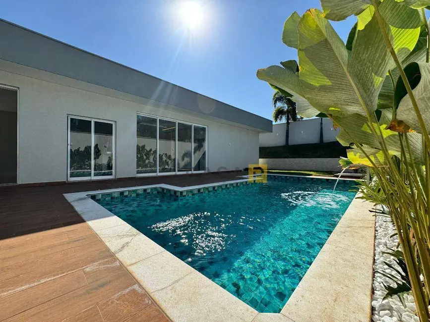 Foto 1 de Casa de Condomínio com 3 quartos à venda, 490m2 em Nova Odessa - SP