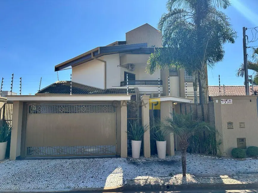 Foto 1 de Casa com 3 quartos à venda, 300m2 em Americana - SP