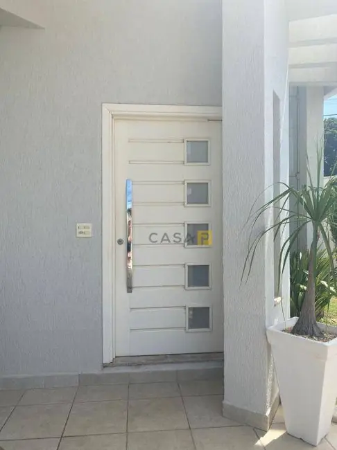 Casa com 3 quartos à venda, 461m2 em Vila Santa Maria, Americana - SP - imagem 4 Foto 4 de Casa com 3 quartos à venda, 461m2 em Vila Santa Maria, Americana - SP