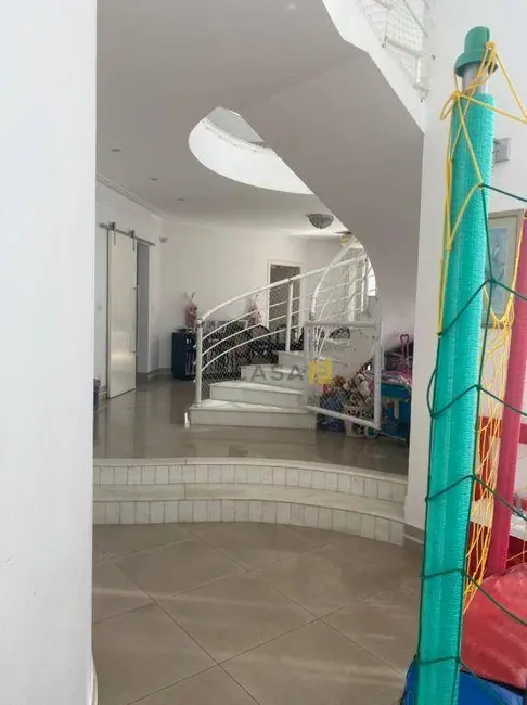 Casa com 3 quartos à venda, 461m2 em Vila Santa Maria, Americana - SP - imagem 8 Foto 8 de Casa com 3 quartos à venda, 461m2 em Vila Santa Maria, Americana - SP