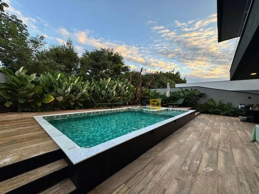 Foto 2 de Casa de Condomínio com 3 quartos à venda, 490m2 em Nova Odessa - SP