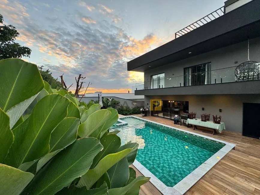 Foto 1 de Casa de Condomínio com 3 quartos à venda, 490m2 em Nova Odessa - SP