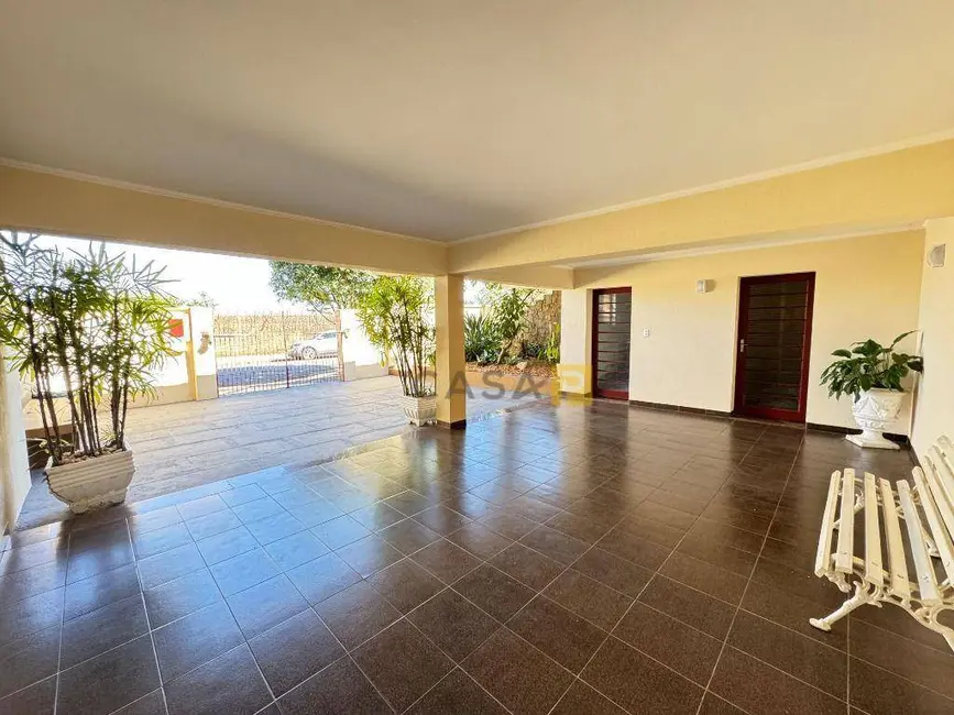 Foto 4 de Casa com 3 quartos à venda, 463m2 em Chácara Machadinho II, Americana - SP