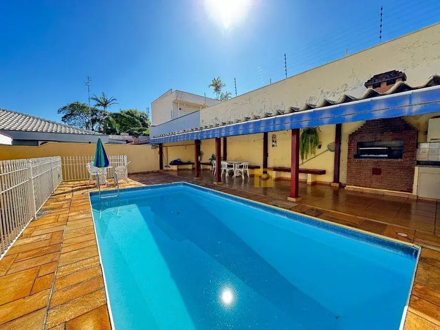 Foto 5 de Casa com 3 quartos à venda, 463m2 em Chácara Machadinho II, Americana - SP