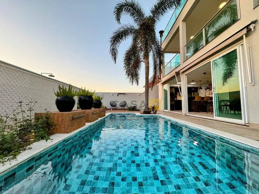 Foto 1 de Casa de Condomínio com 3 quartos à venda e para alugar, 450m2 em Riviera Tamborlim, Americana - SP