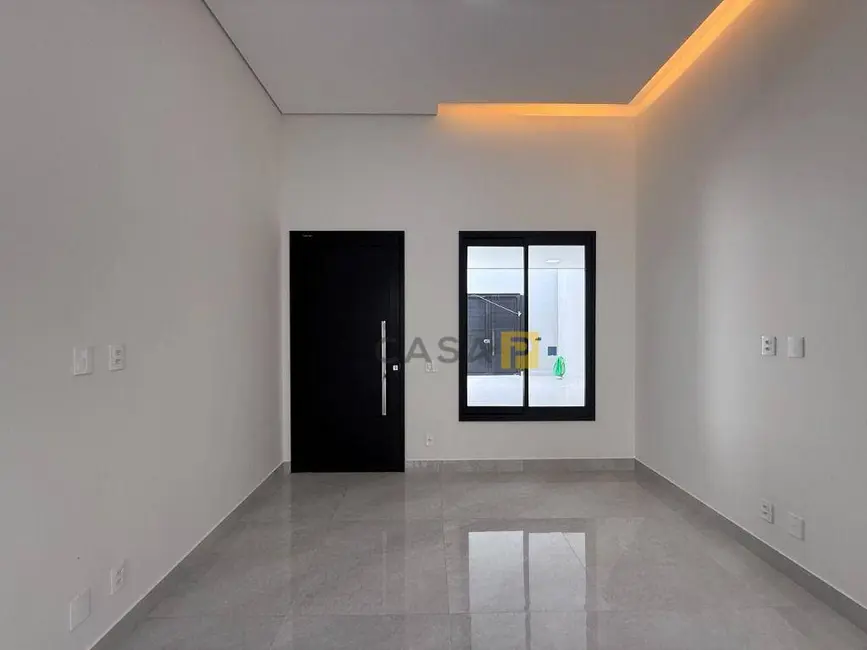 Foto 1 de Casa com 3 quartos à venda, 150m2 em Parque Universitário, Americana - SP