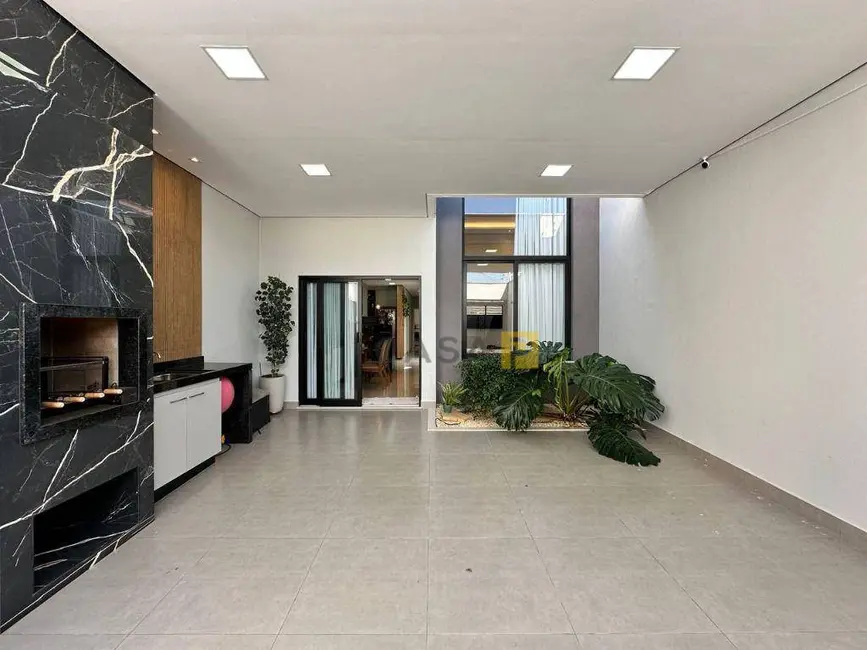 Foto 1 de Casa com 3 quartos à venda, 150m2 em Parque Universitário, Americana - SP