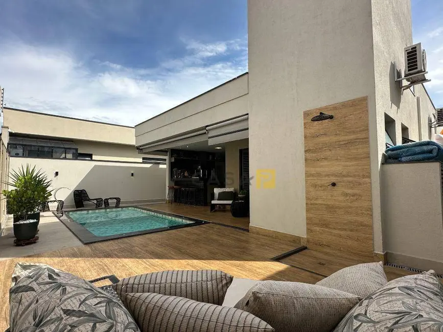 Foto 2 de Casa de Condomínio com 3 quartos à venda, 300m2 em Residencial Imigrantes, Nova Odessa - SP