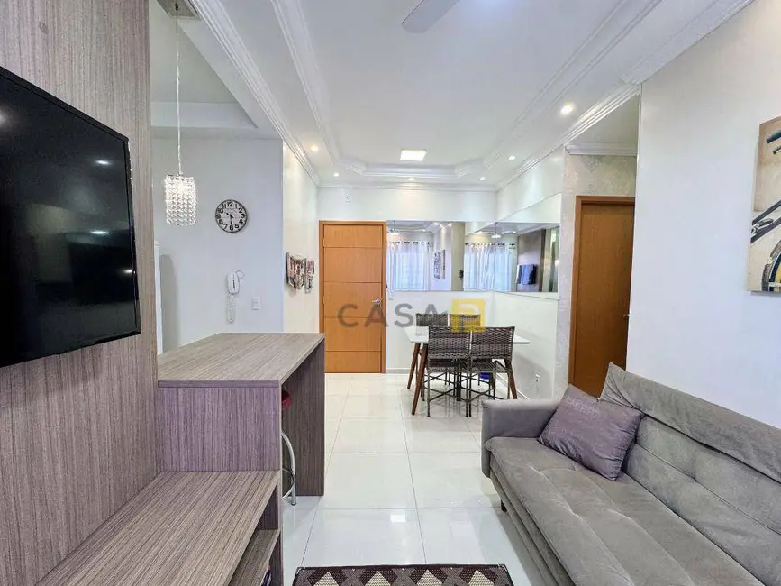 Foto 3 de Apartamento com 2 quartos à venda e para alugar, 58m2 em Jardim Jacyra, Americana - SP