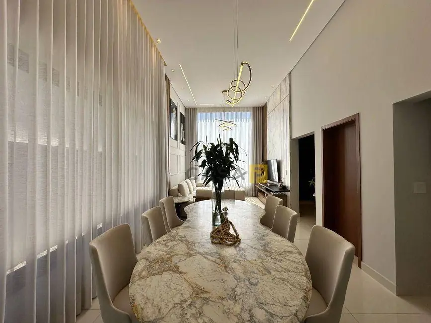 Foto 3 de Casa de Condomínio com 3 quartos à venda, 390m2 em Nova Odessa - SP