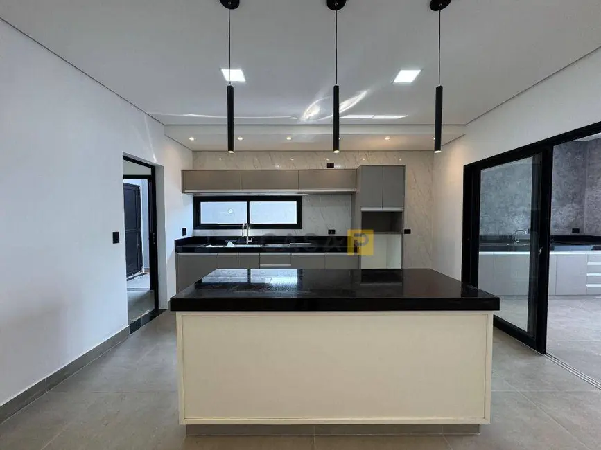 Casa de Condomínio com 3 quartos à venda, 341m2 em Nova Odessa - SP - imagem 2 Foto 2 de Casa de Condomínio com 3 quartos à venda, 341m2 em Nova Odessa - SP