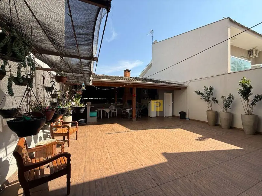 Foto 1 de Casa com 3 quartos à venda, 248m2 em Santa Cruz, Americana - SP