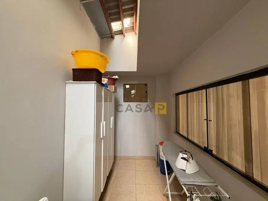 Foto 8 de Casa com 3 quartos à venda, 248m2 em Santa Cruz, Americana - SP