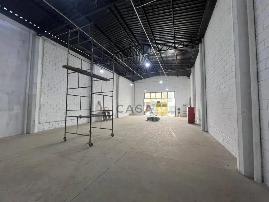 Sala Comercial para alugar, 250m2 em Jardim Santa Rosa, Nova Odessa - SP - imagem 6 Foto 6 de Sala Comercial para alugar, 250m2 em Jardim Santa Rosa, Nova Odessa - SP