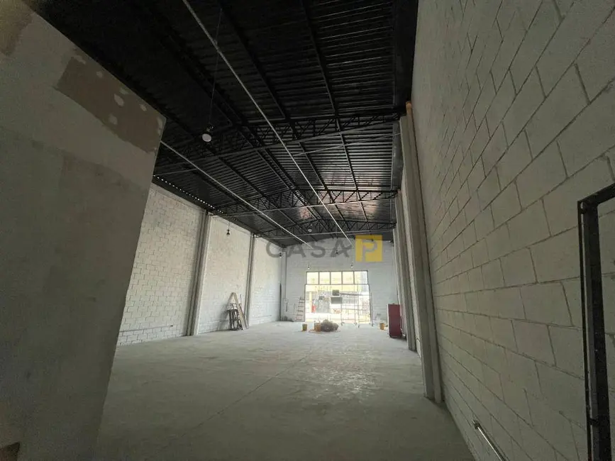 Sala Comercial para alugar, 250m2 em Jardim Santa Rosa, Nova Odessa - SP - imagem 3 Foto 3 de Sala Comercial para alugar, 250m2 em Jardim Santa Rosa, Nova Odessa - SP