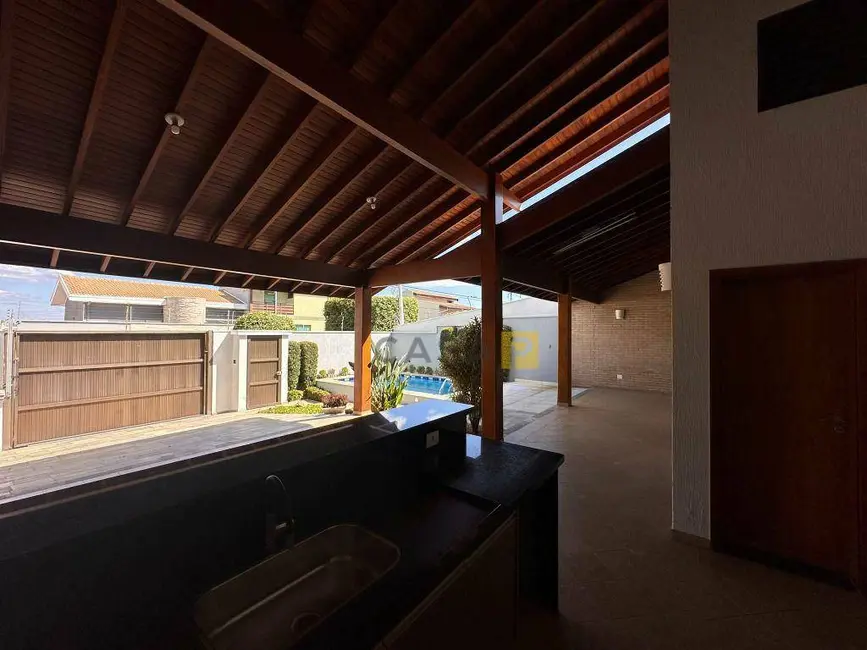 Casa com 3 quartos para alugar, 400m2 em Vila Santa Maria, Americana - SP - imagem 7 Foto 7 de Casa com 3 quartos para alugar, 400m2 em Vila Santa Maria, Americana - SP