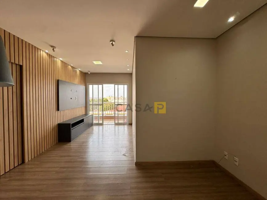 Apartamento com 3 quartos para alugar, 81m2 em Jardim Jacyra, Americana - SP - imagem 2 Foto 2 de Apartamento com 3 quartos para alugar, 81m2 em Jardim Jacyra, Americana - SP