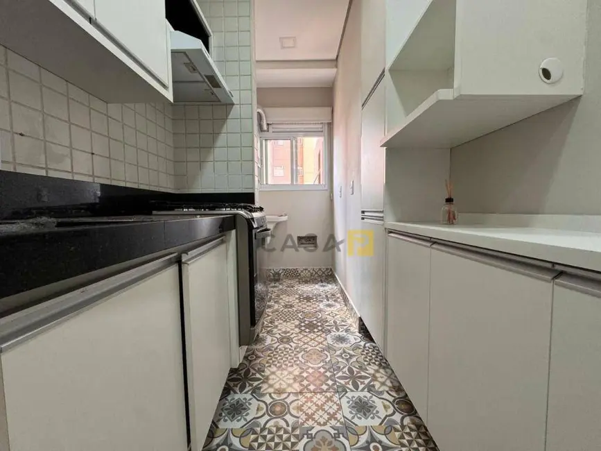 Apartamento com 3 quartos para alugar, 81m2 em Jardim Jacyra, Americana - SP - imagem 8 Foto 8 de Apartamento com 3 quartos para alugar, 81m2 em Jardim Jacyra, Americana - SP