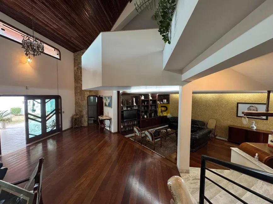 Casa com 4 quartos à venda e para alugar, 1000m2 em Chácara Machadinho II, Americana - SP - imagem 8 Foto 8 de Casa com 4 quartos à venda e para alugar, 1000m2 em Chácara Machadinho II, Americana - SP