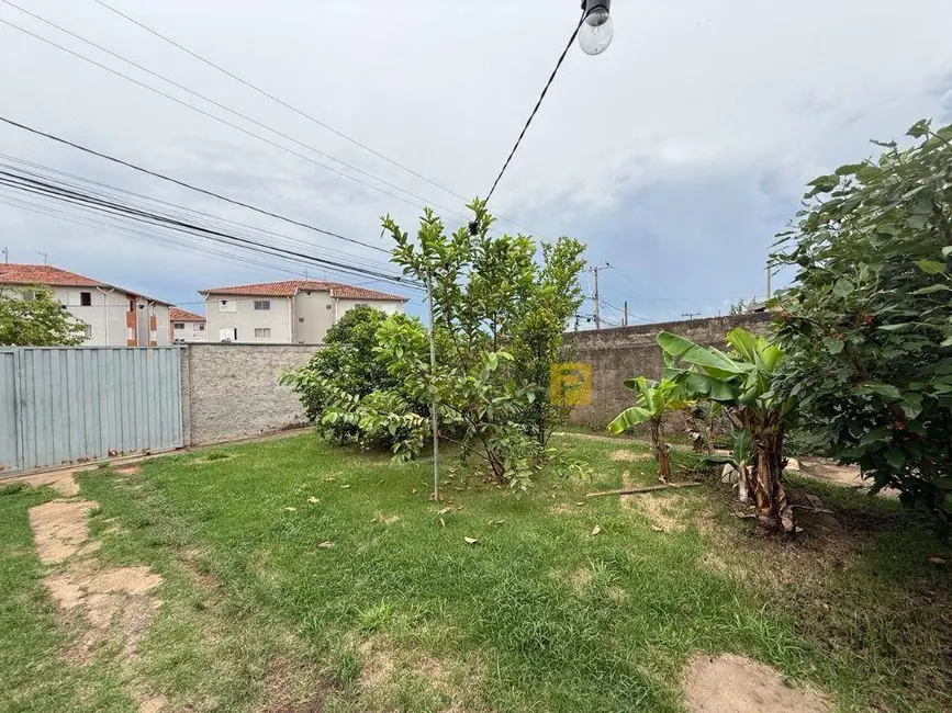 Foto 2 de Casa com 2 quartos à venda, 250m2 em Balneário Salto Grande, Americana - SP