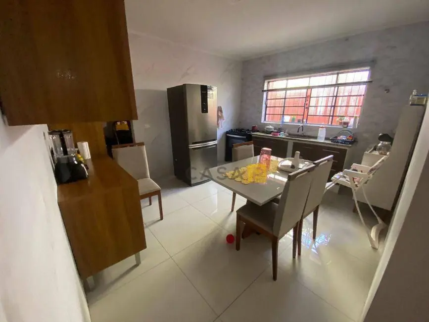 Foto 5 de Casa com 2 quartos à venda, 150m2 em Vila Santa Maria, Americana - SP