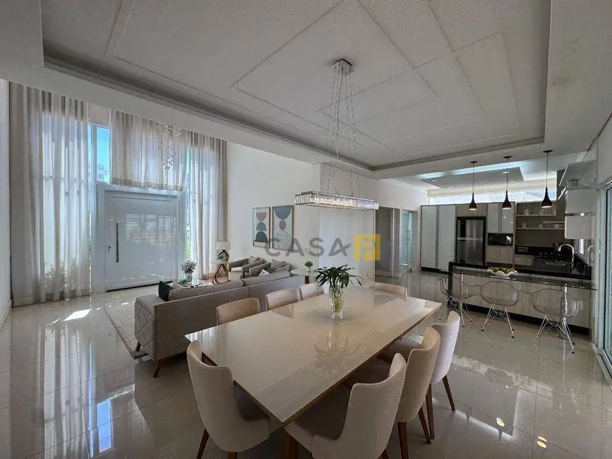 Casa de Condomínio com 4 quartos à venda, 524m2 em Loteamento Residencial Jardim dos Ipês Amarelos, Americana - SP - imagem 1 Foto 1 de Casa de Condomínio com 4 quartos à venda, 524m2 em Loteamento Residencial Jardim dos Ipês Amarelos, Americana - SP