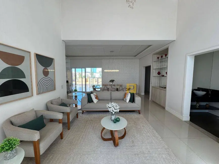 Casa de Condomínio com 4 quartos à venda, 524m2 em Loteamento Residencial Jardim dos Ipês Amarelos, Americana - SP - imagem 4 Foto 4 de Casa de Condomínio com 4 quartos à venda, 524m2 em Loteamento Residencial Jardim dos Ipês Amarelos, Americana - SP