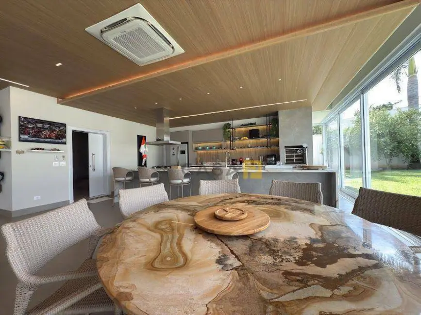 Casa de Condomínio com 3 quartos à venda, 1280m2 em Vale das Paineiras, Americana - SP - imagem 6 Foto 6 de Casa de Condomínio com 3 quartos à venda, 1280m2 em Vale das Paineiras, Americana - SP