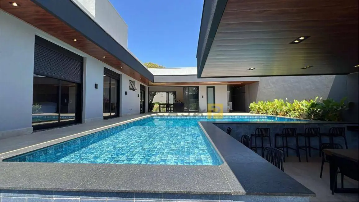 Foto 3 de Chácara com 3 quartos à venda, 1000m2 em Parque dos Pinheiros, Nova Odessa - SP