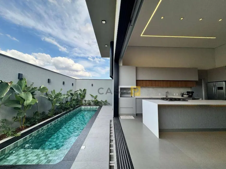 Foto 1 de Casa de Condomínio com 3 quartos à venda, 300m2 em Nova Odessa - SP