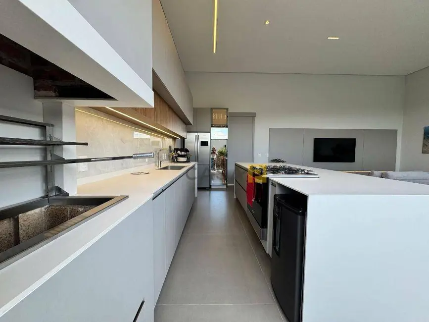 Foto 9 de Casa de Condomínio com 3 quartos à venda, 300m2 em Nova Odessa - SP