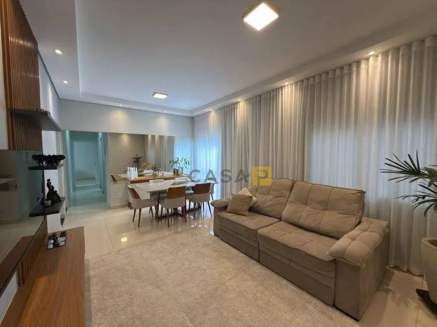 Foto 1 de Casa de Condomínio com 3 quartos à venda, 300m2 em Nova Odessa - SP