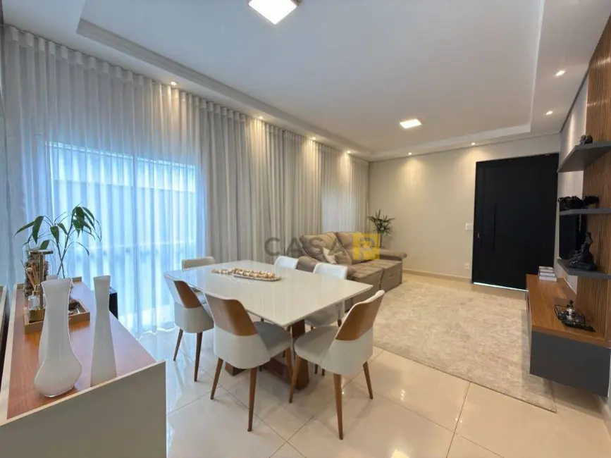 Foto 6 de Casa de Condomínio com 3 quartos à venda, 300m2 em Nova Odessa - SP