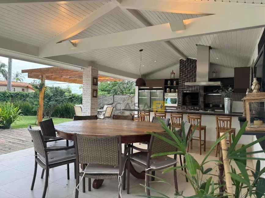 Casa de Condomínio com 3 quartos à venda, 1176m2 em Iate Clube de Americana, Americana - SP - imagem 4 Foto 4 de Casa de Condomínio com 3 quartos à venda, 1176m2 em Iate Clube de Americana, Americana - SP