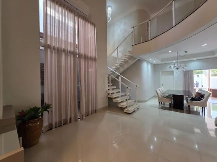 Casa de Condomínio com 3 quartos à venda, 405m2 em Jardim Trípoli, Americana - SP - imagem 2 Foto 2 de Casa de Condomínio com 3 quartos à venda, 405m2 em Jardim Trípoli, Americana - SP