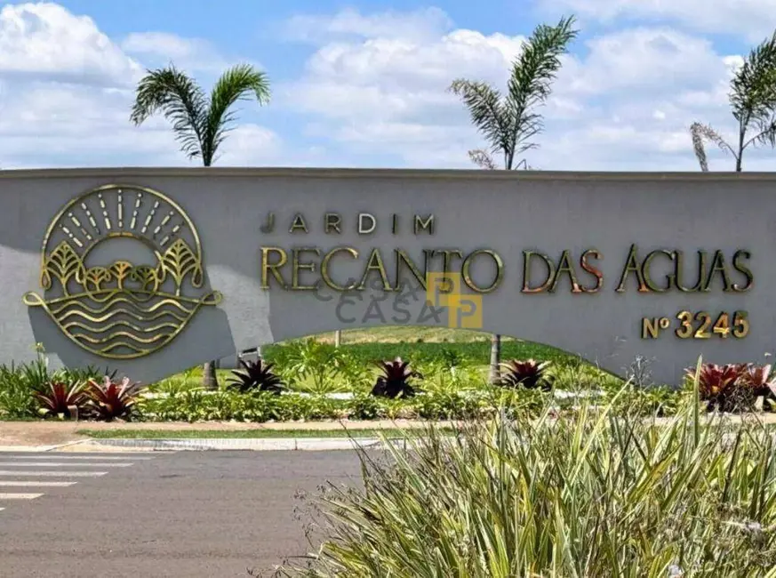 Foto 1 de Terreno / Lote à venda, 421m2 em Nova Odessa - SP