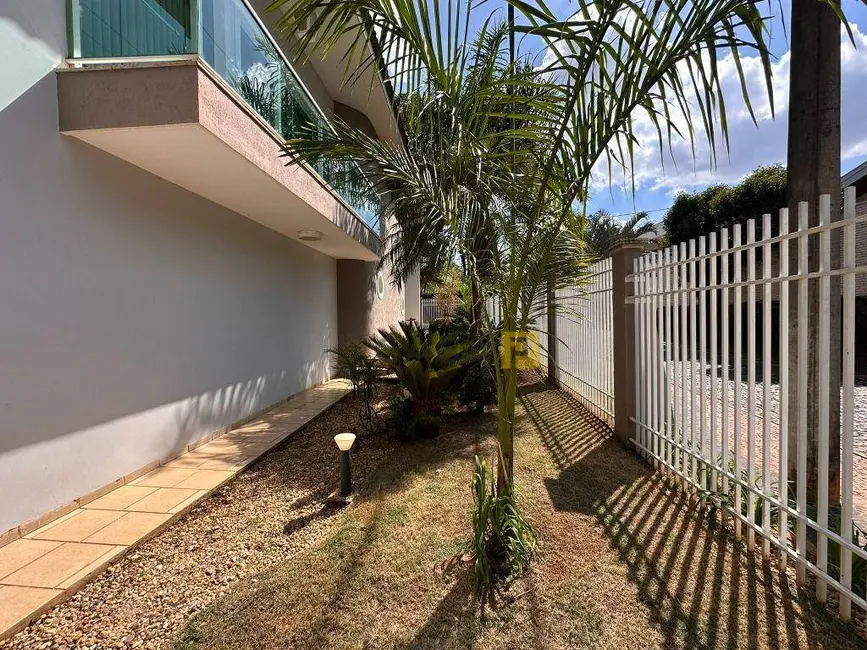 Foto 4 de Casa de Condomínio com 4 quartos à venda, 660m2 em Iate Clube de Americana, Americana - SP