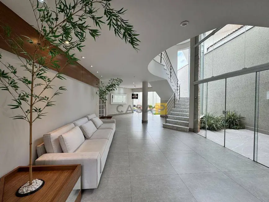 Foto 2 de Casa de Condomínio com 3 quartos à venda e para alugar, 375m2 em Chácara Letônia, Americana - SP