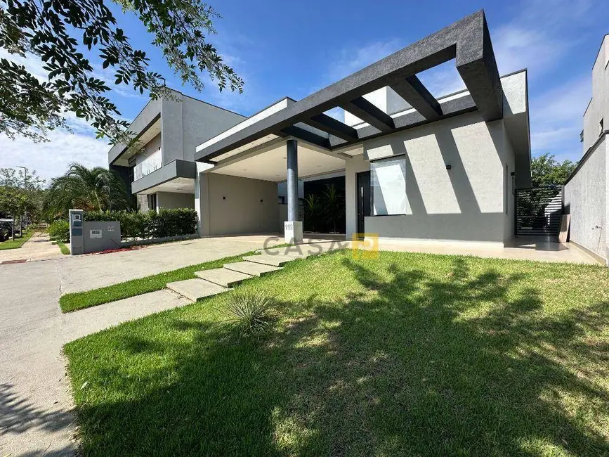 Foto 1 de Casa de Condomínio com 3 quartos à venda, 490m2 em Nova Odessa - SP