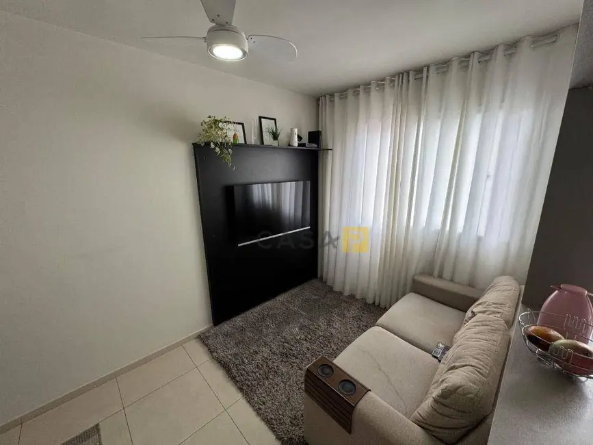 Foto 6 de Apartamento com 2 quartos à venda, 55m2 em Chácara Letônia, Americana - SP