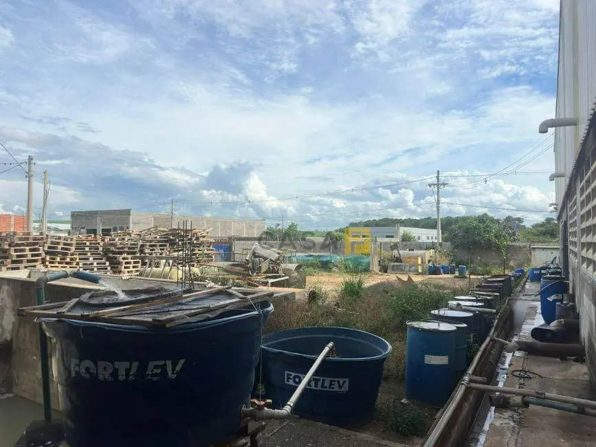 Foto 2 de Armazém / Galpão à venda, 2000m2 em Limeira - SP