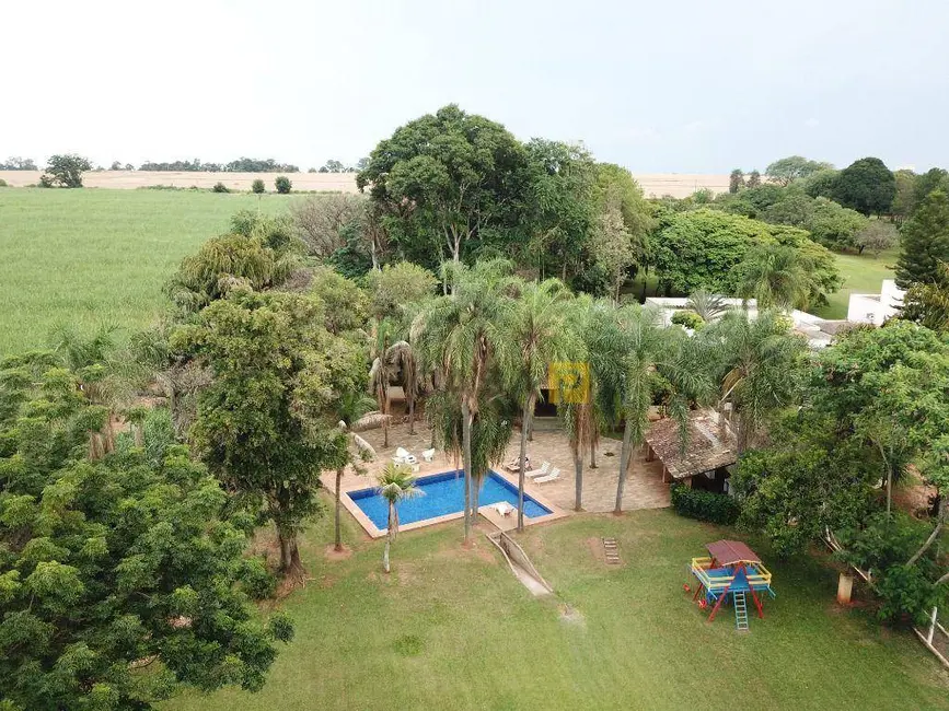 Chácara com 5 quartos à venda, 10440m2 em Fazenda Santa Lúcia, Americana - SP - imagem 3 Foto 3 de Chácara com 5 quartos à venda, 10440m2 em Fazenda Santa Lúcia, Americana - SP