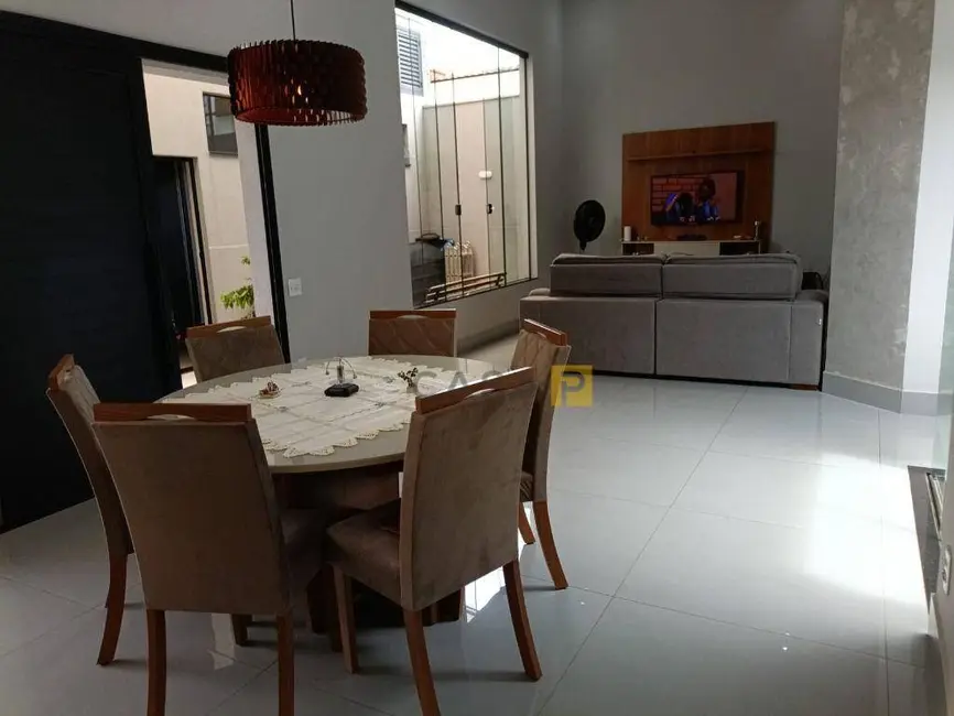 Foto 2 de Casa com 3 quartos à venda, 325m2 em Jardim Amélia, Americana - SP