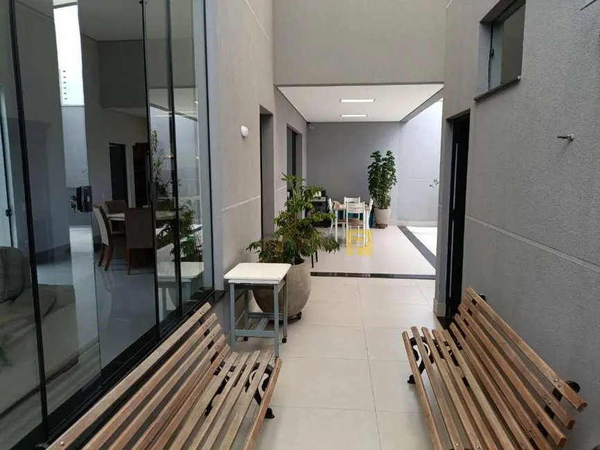 Foto 9 de Casa com 3 quartos à venda, 325m2 em Jardim Amélia, Americana - SP