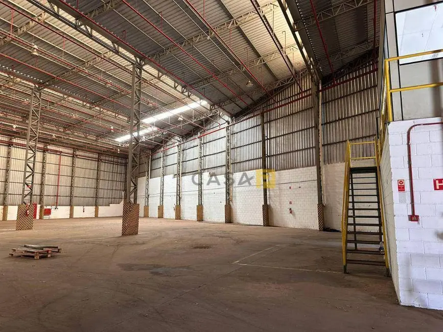 Foto 4 de Armazém / Galpão para alugar, 2000m2 em Jardim Olga Veroni, Limeira - SP