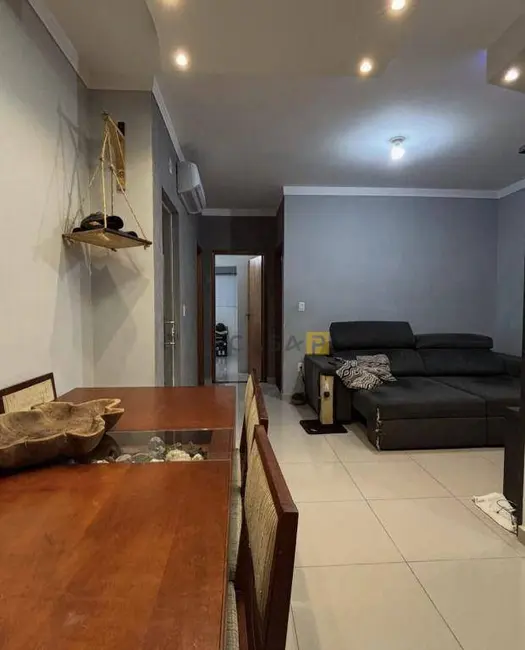 Foto 2 de Apartamento com 2 quartos à venda, 80m2 em Parque Universitário, Americana - SP