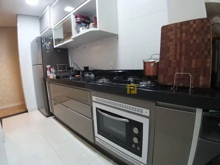 Foto 2 de Apartamento com 3 quartos à venda, 70m2 em Santa Cruz, Americana - SP